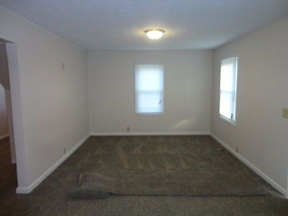 4th image of 918 W McDonald St