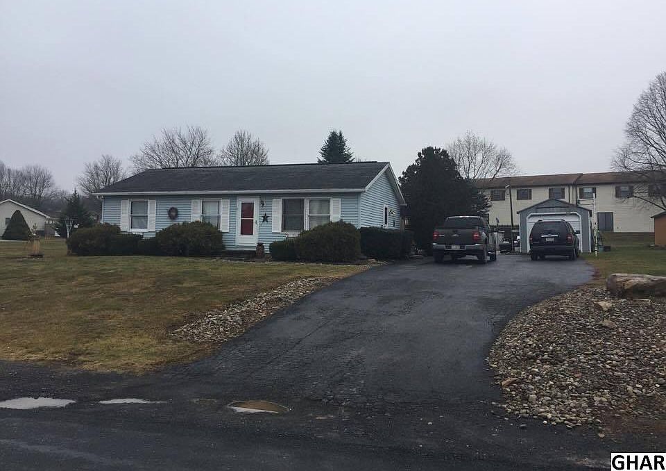 2nd image of 1055 Leroy Dr