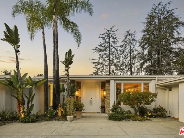 4101 Clear Valley Dr, Encino, CA 91436
