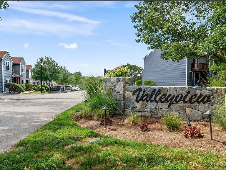 200 Heroux Blvd #1101 — Photo 17