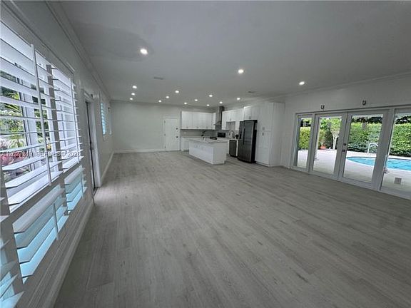 4th image of 8305 SW 117th Ter
