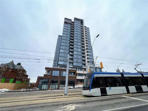 5 Wellington St #1712, Cambridge, ON N1R 3Y4