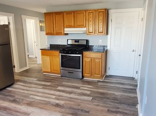 84 Danforth St #2N, Fall River, MA 02720