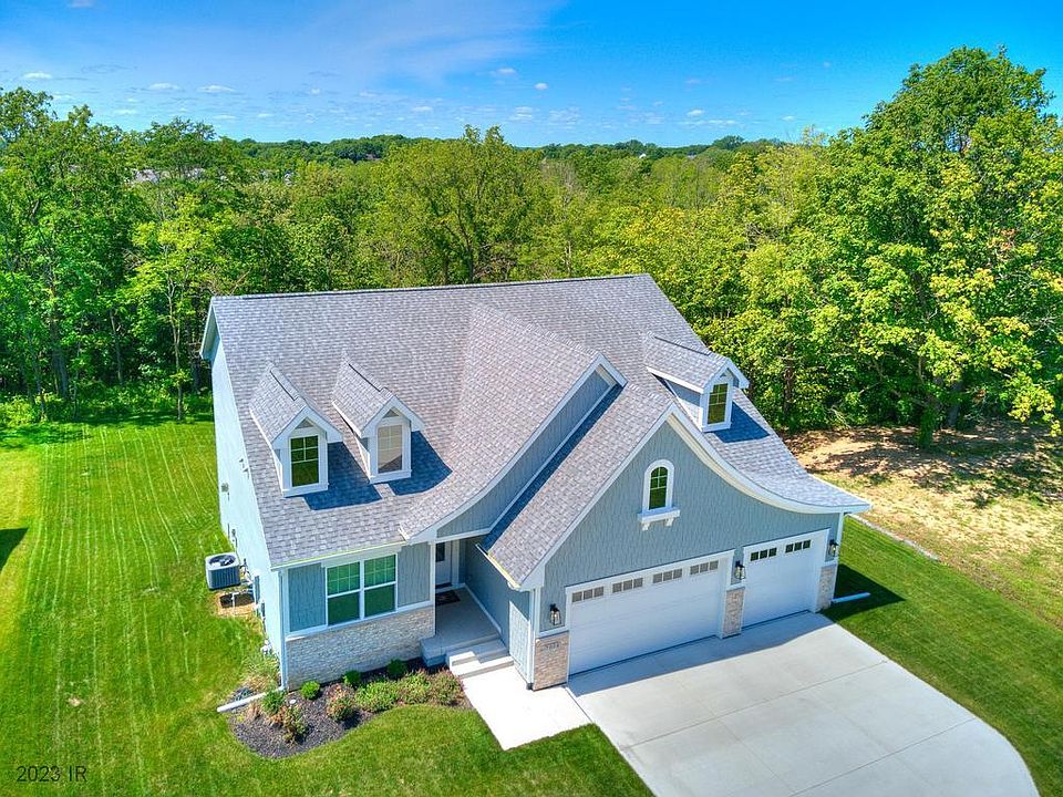 1st image of 7804 NW 79th Ln