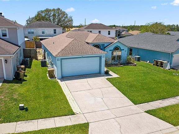 3rd image of 15954R Wilkinson Dr