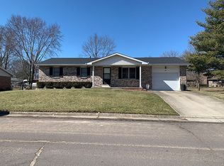 906 Pamela Dr, California, MO 65018
