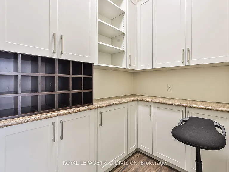 32 Stewart St #705 — Photo 13