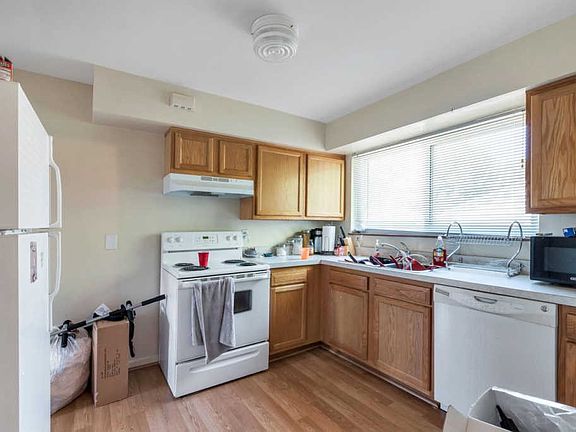 4th image of 3970 N Fordham Pl