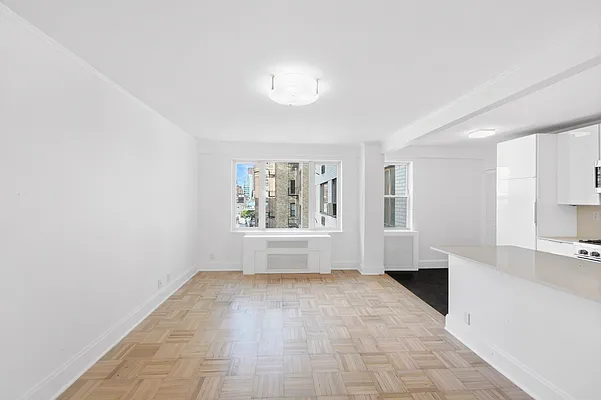 Rented by Stonehenge NYC LLC | media 5