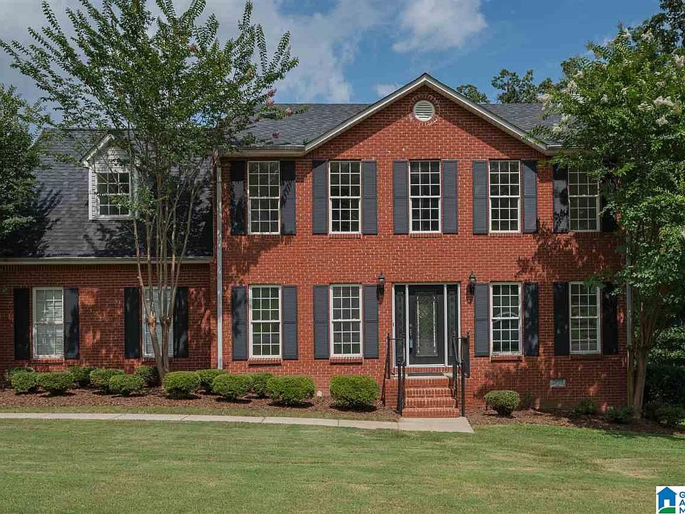 1st image of 723 Staffordshire Dr