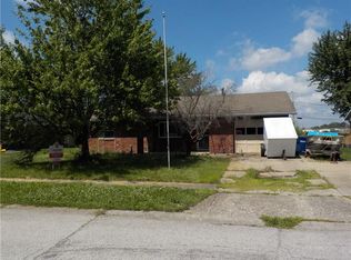 170 Pinedale Dr, Whiteland, IN