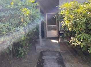 9039 SW 38th Ave, Portland, OR 97219