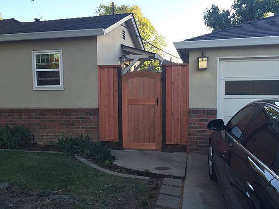 2nd image of 963 Pascoe Ave