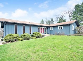 13230 N Territorial Rd, Gregory, MI 48137