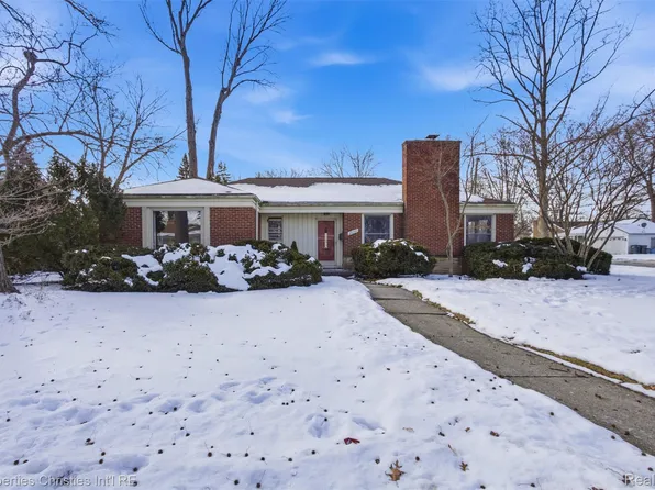 20561 Audette St, Dearborn, MI 48124