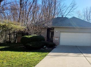 2517 Wildwood Trl, Saline, MI 48176