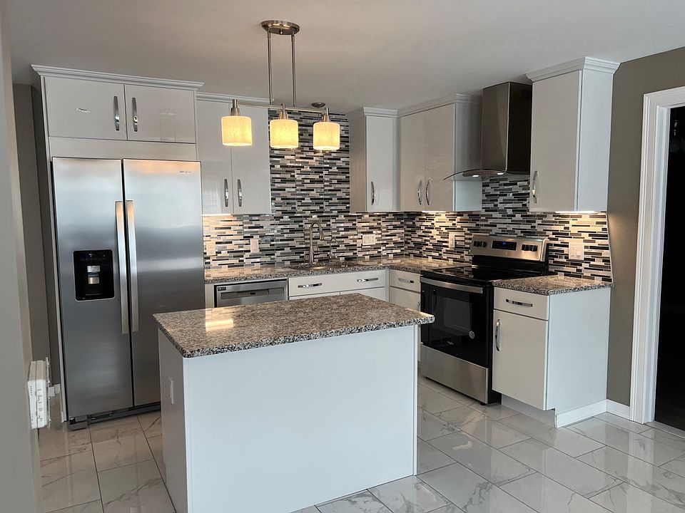 1st image of 3-7356 E Main St #3