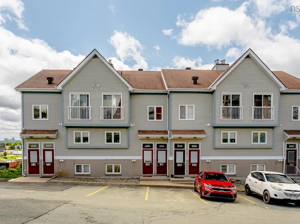 3516 John Parr Dr, Halifax, NS B3K 5V2