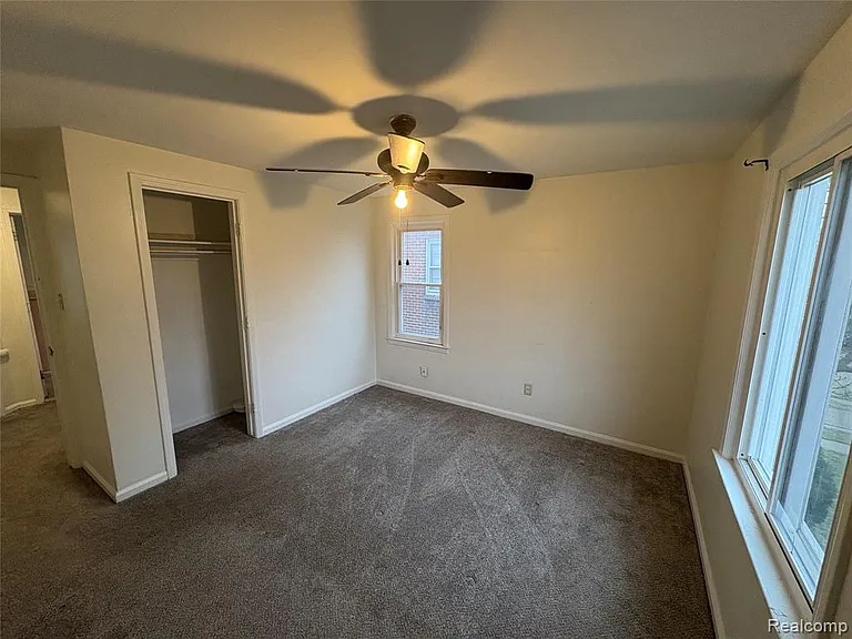 1079 Emmons Blvd — Photo 26