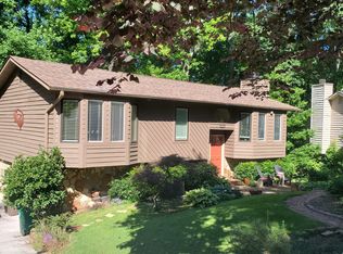 3229 Oakbrook Ln, Clarkston, GA 30021