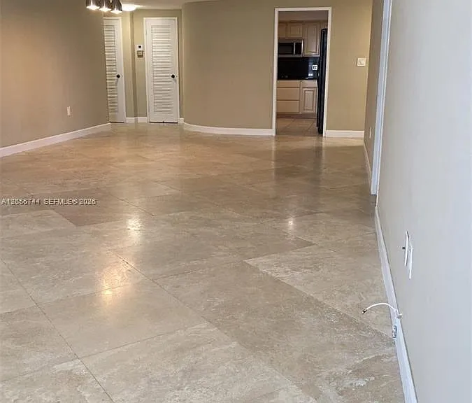 5825 Collins Ave #9C — Photo 8