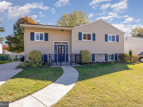 9205 Snyder Ln, Perry Hall, MD 21128