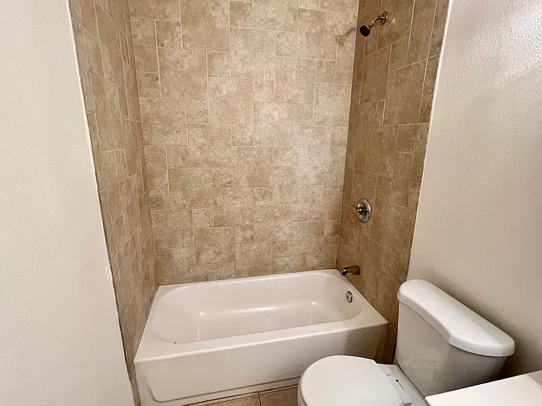 1330 W Elna Rae St — Photo 17