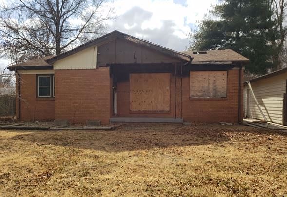 1st image of 901 W Alexander Dr