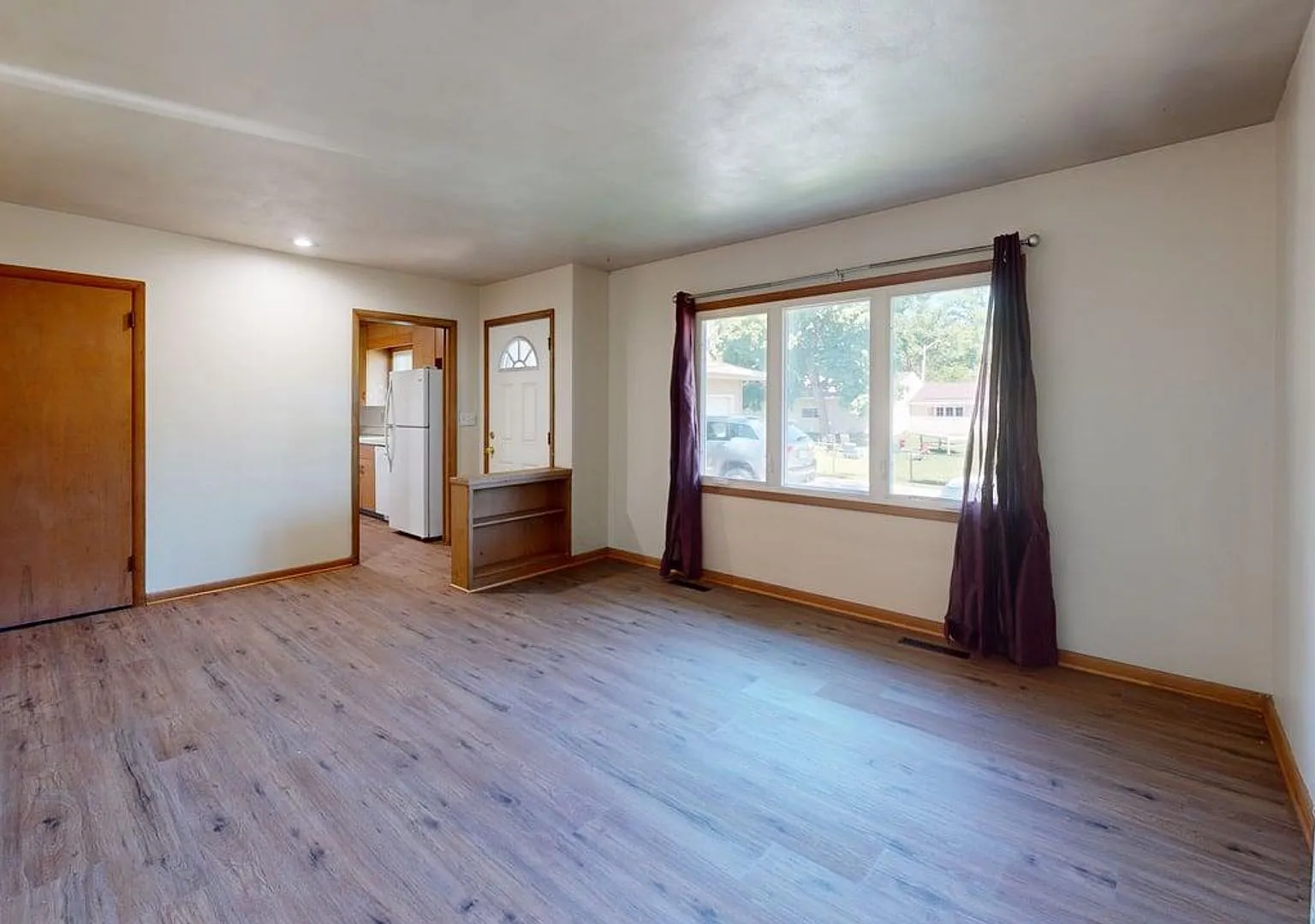 Great Duplex on Campus — Photo 4