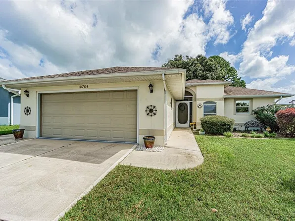 10704 MOSHIE LANE, SAN ANTONIO, FL 33576