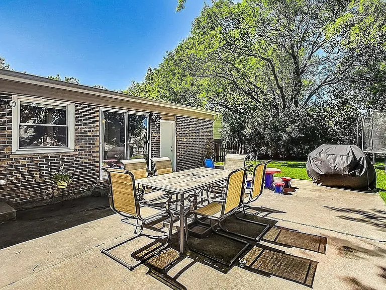 318 W Hackberry Dr — Photo 14