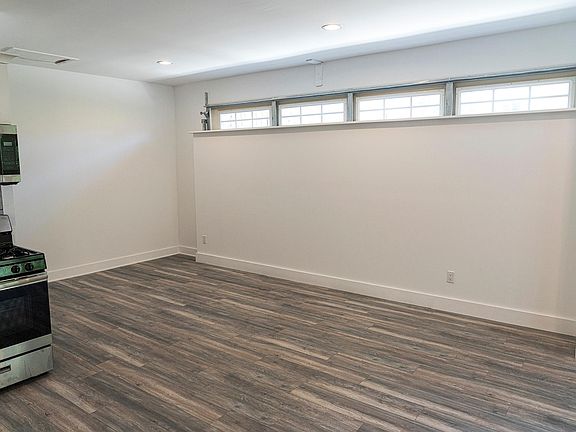 5th image of 660 S Marengo Ave #2
