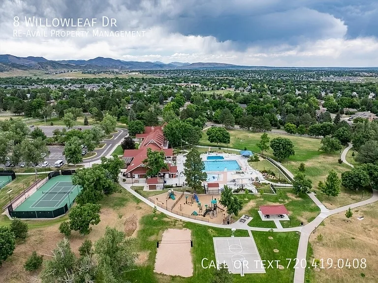 8 Willowleaf Dr — Photo 57