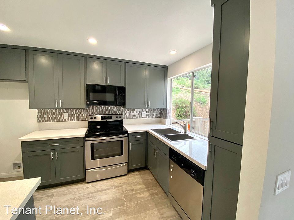 1st image of 3778 Balboa Ter Unit A