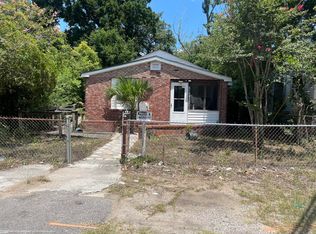 3104 Accabee Rd, North Charleston, SC 29405