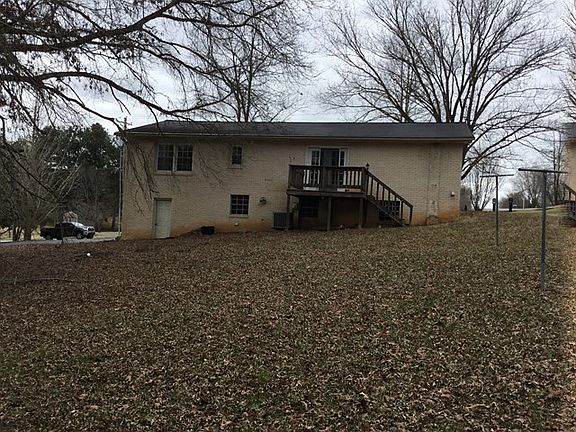 5th image of 1726 Brookdale Ave