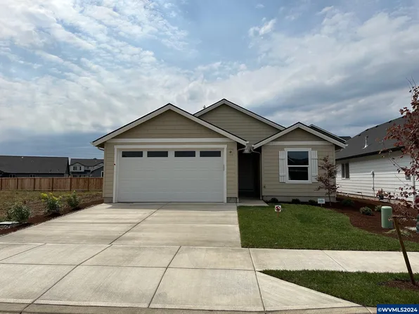1711 SE Salmonberry Ave, Dallas, OR 97338