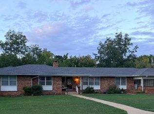 909 Brookside Dr, Miami, OK 74354