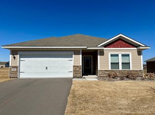 451 Wildflower Ln, Waverly, MN 55390