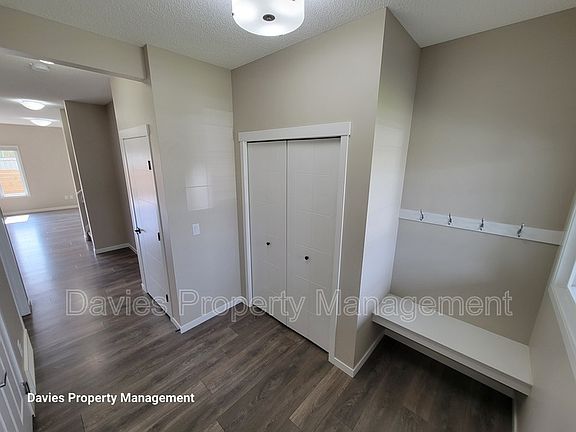 2nd image of 4433 Annett Cmn SW
