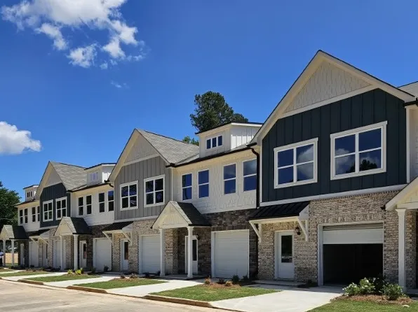 431 North Ave, Forest Park, GA 30297
