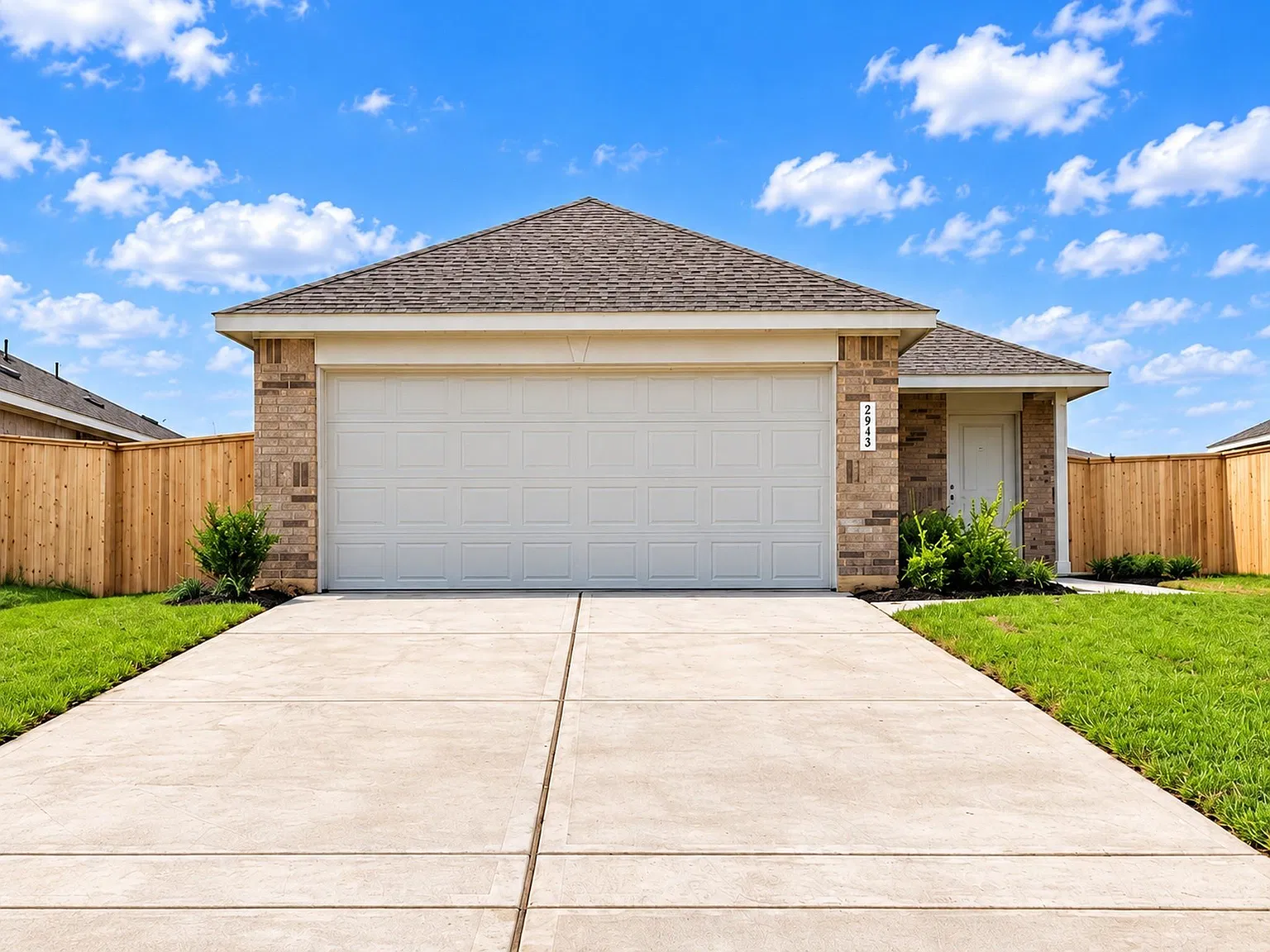 3 bed, 2.0 bath, $2,000 — Photo 1