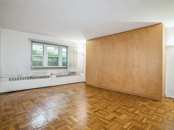 4th image of 54 Orange St #Ee