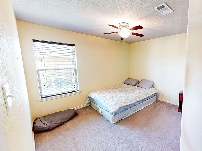 2607 Montague County Dr — Photo 20