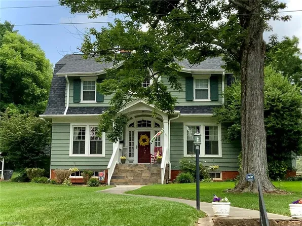 622 W Main St, Elkin, NC 28621