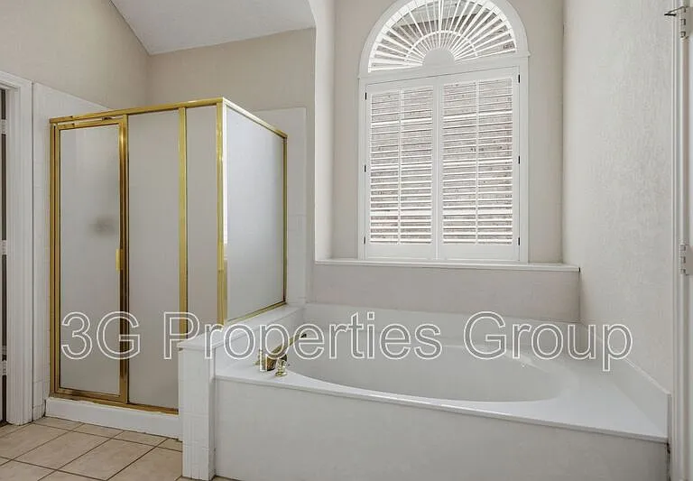 2109 Gisbourne Dr — Photo 14
