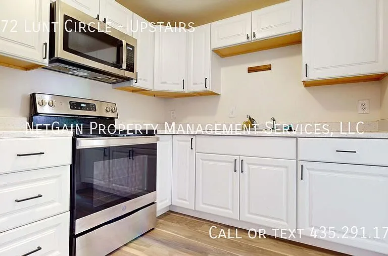 1172 Lunt Cir #UPSTAIRS — Photo 7