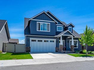 7940 N Hibiscus Ln, Coeur D Alene, ID 83815