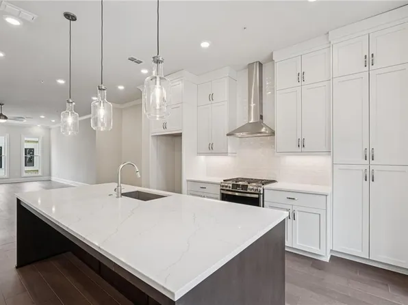 225 Midnight Oak Run #7, Alpharetta, GA 30009