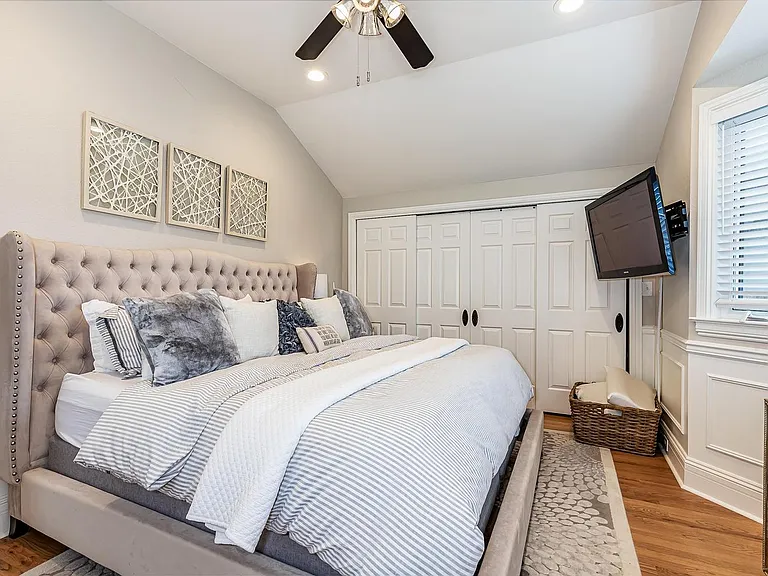 3020 S Bellaire St — Photo 15